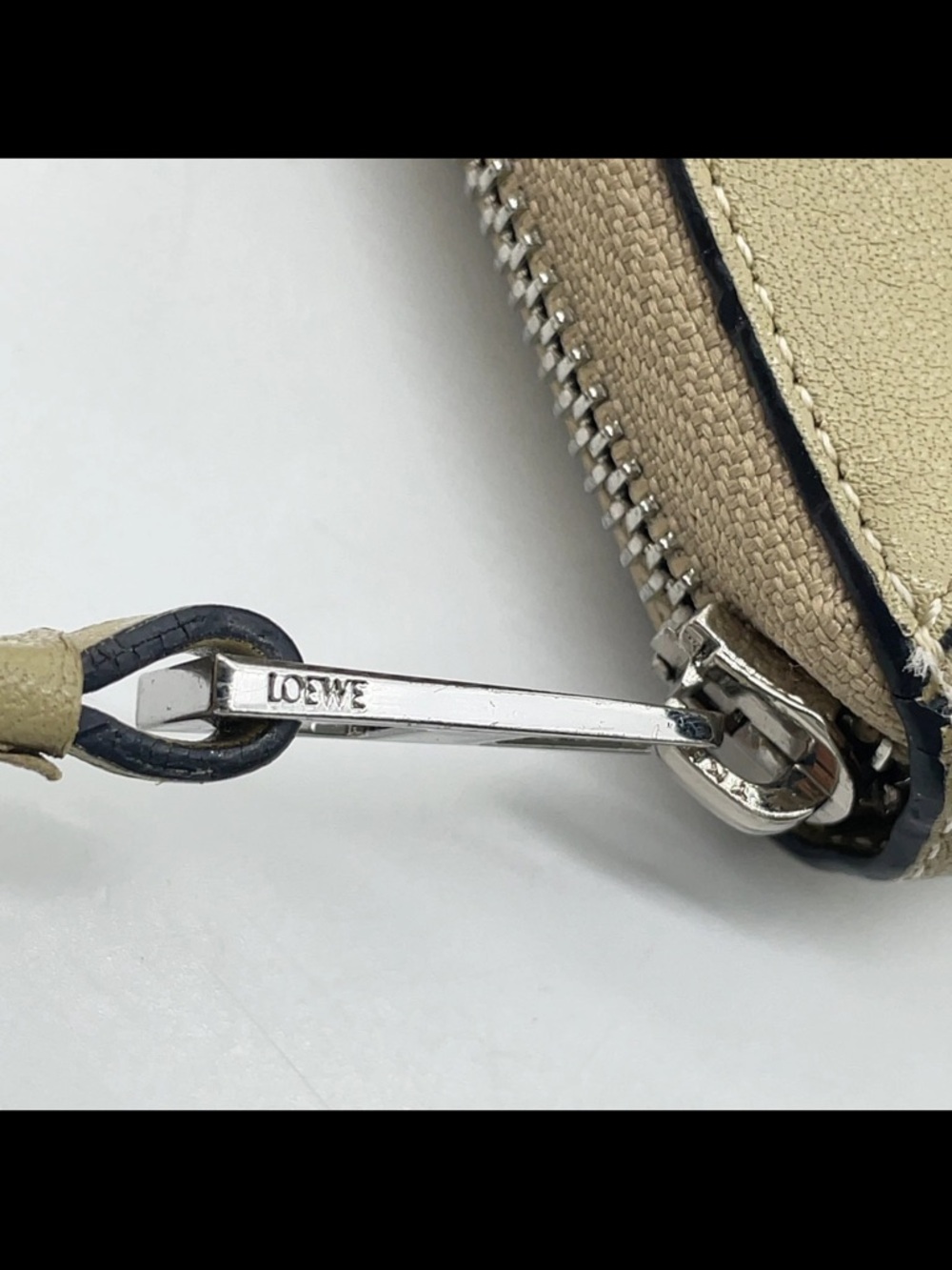 Loewe Puzzle Zip Wallet - Picture 9 of 13